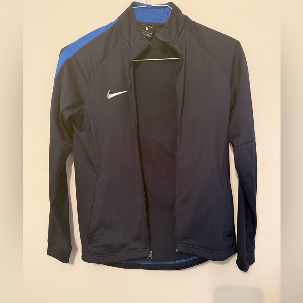 Women’s small navy Nike dri fit zip up jacket